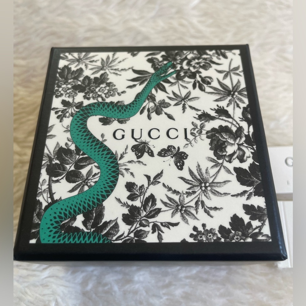 Gucci Band Ring - Picture 9 of 11